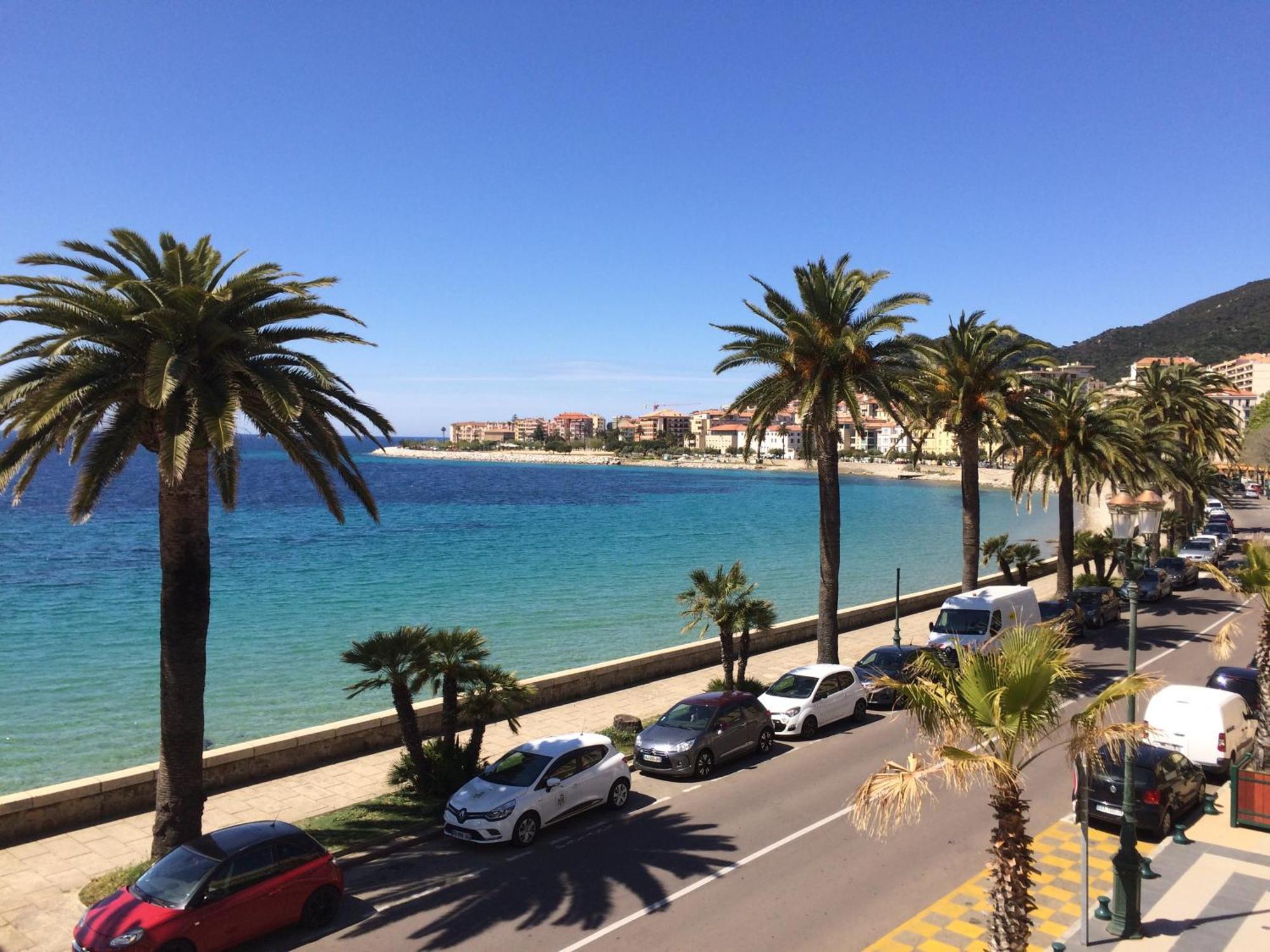 Grand T2 Standing Ajaccio Proche Centre Et Plages Vue Panoramique Parking Prive Zewnętrze zdjęcie